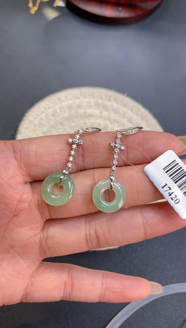 颈饰银S925镶嵌翡翠净货17420