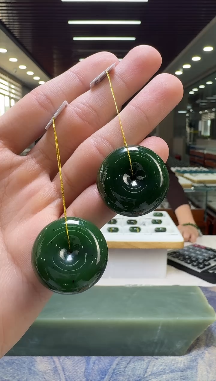 颈饰未镶嵌和田玉厚装平安扣吊坠/配绳/多样性发一