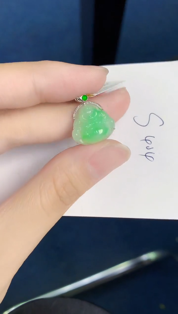 翡翠18K金镶嵌颈饰天然翡翠缅甸A货