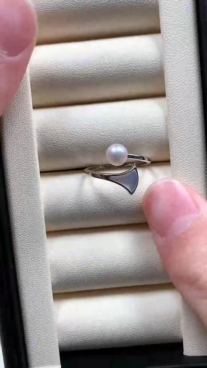 【闪购商品】海水珍珠戒指银S925镶嵌扇子款珍珠戒指