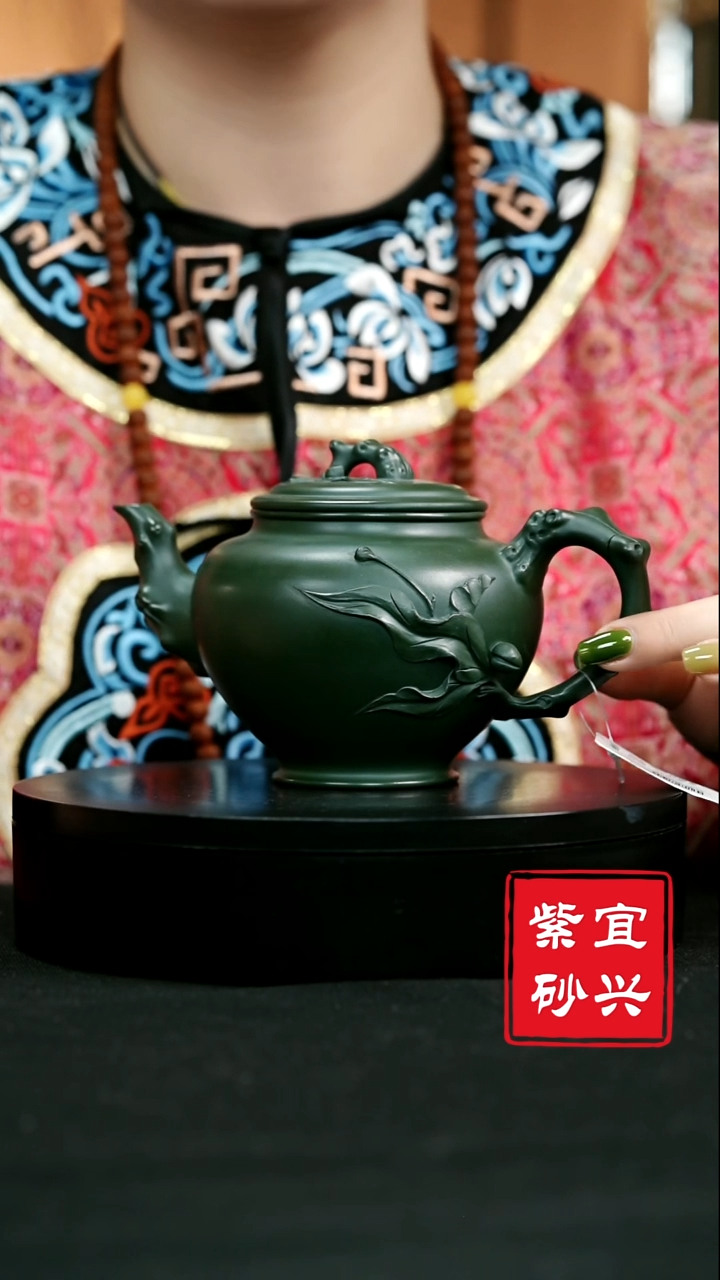 茶壶紫砂24 报春 桃   手工紫砂壶