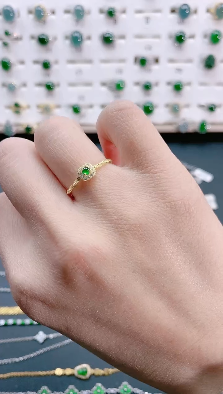 【闪购商品】翡翠戒指银S925镶嵌天然翡翠