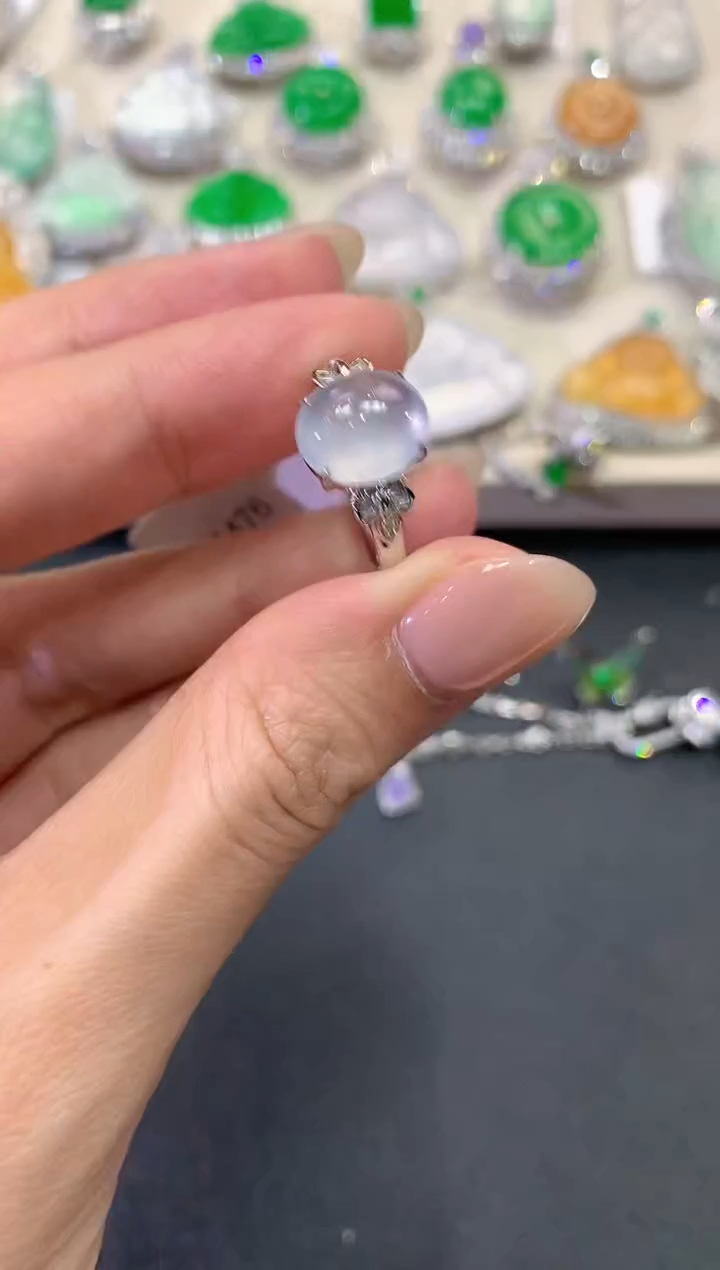 【闪购商品】翡翠戒指18K金镶嵌q16