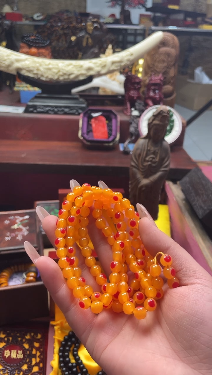 【闪购商品】蜜蜡颈饰未镶嵌红黄108