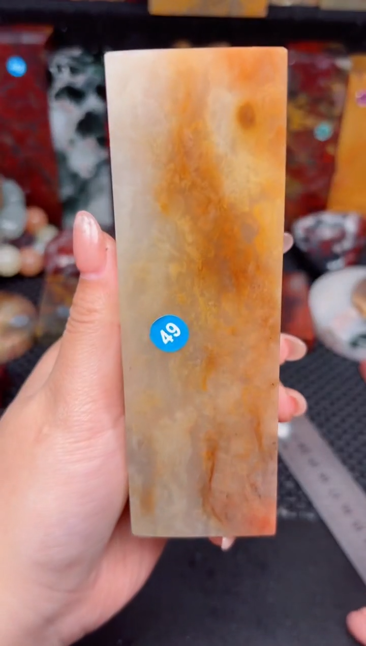 玉桂林鸡血创意摆件装饰 编号：49