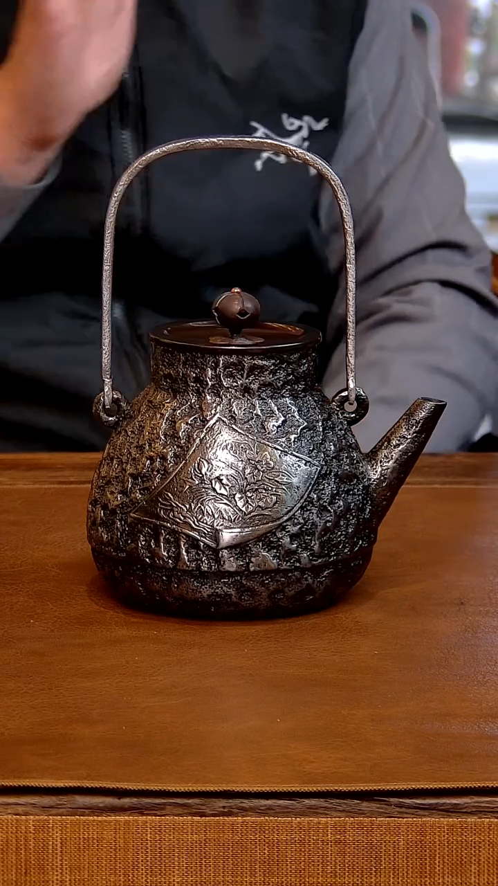 关西铁瓶砂铁鹤首