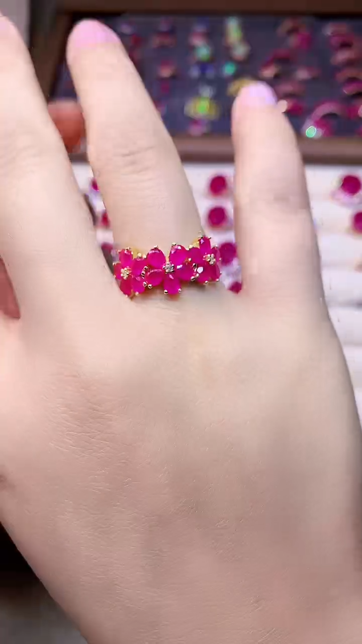 【闪购商品】红宝石戒指银S925镶嵌0000