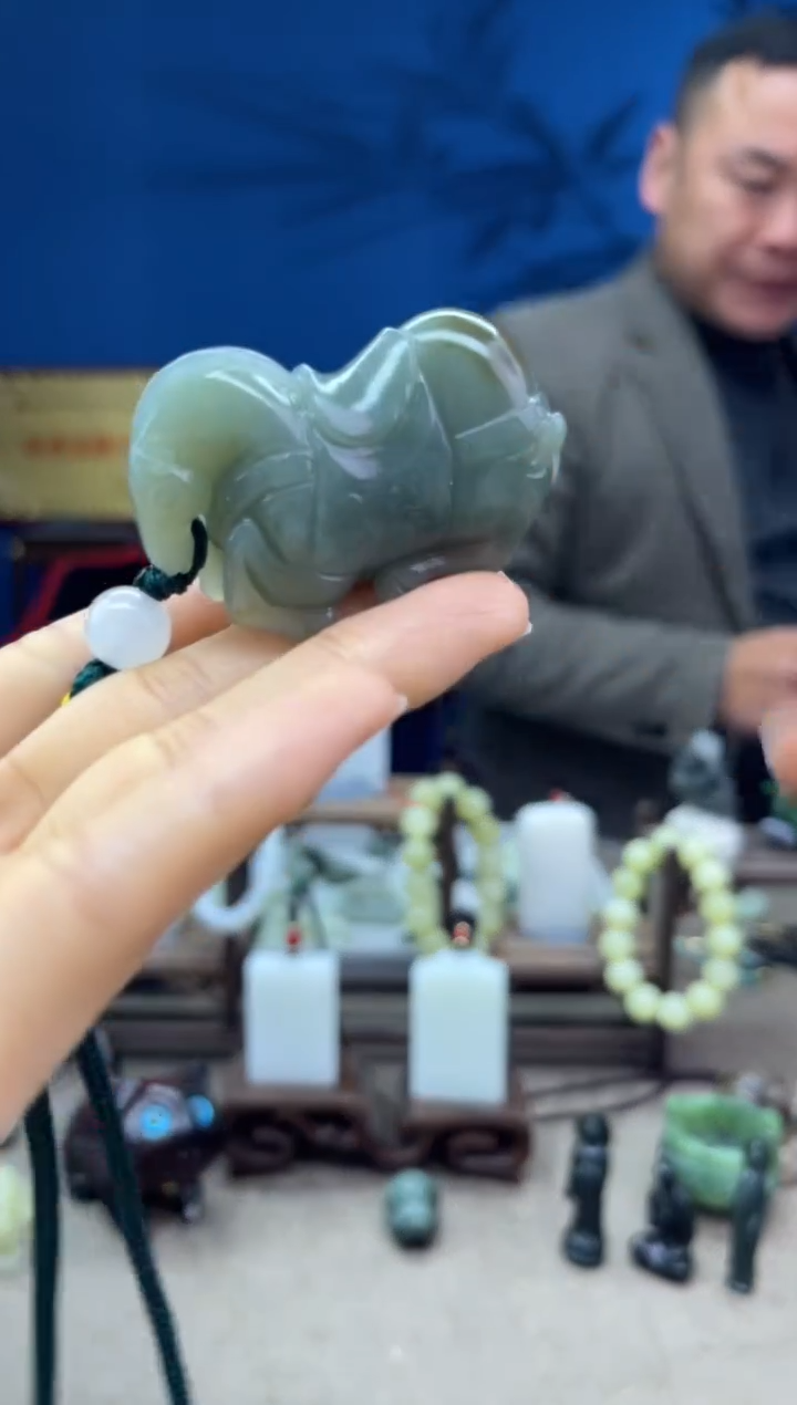 【闪购商品】和田玉颈饰未镶嵌1