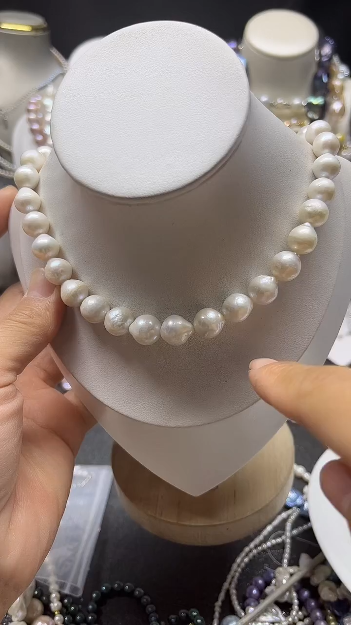颈饰未镶嵌淡水珍珠多人