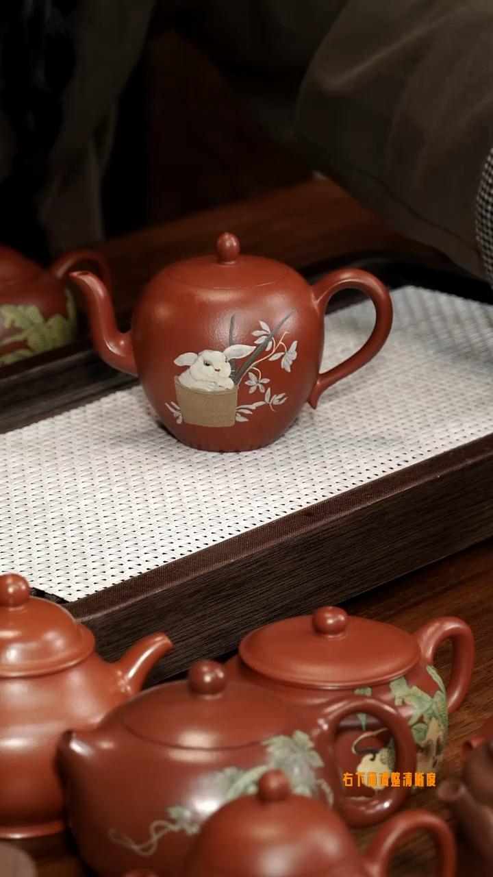 【闪购商品】21号 精品泥绘美人肩 朱泥