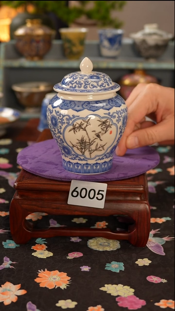 景德镇窑口茶器6005