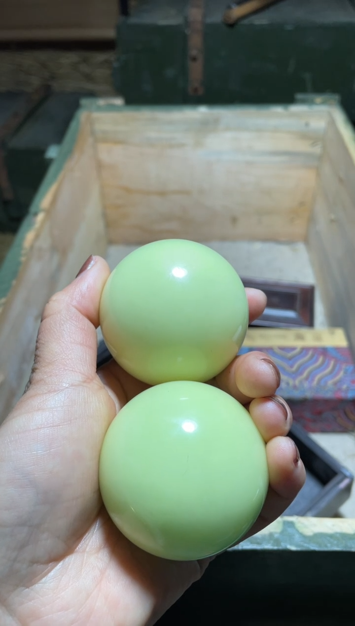 【闪购商品】手球一对给