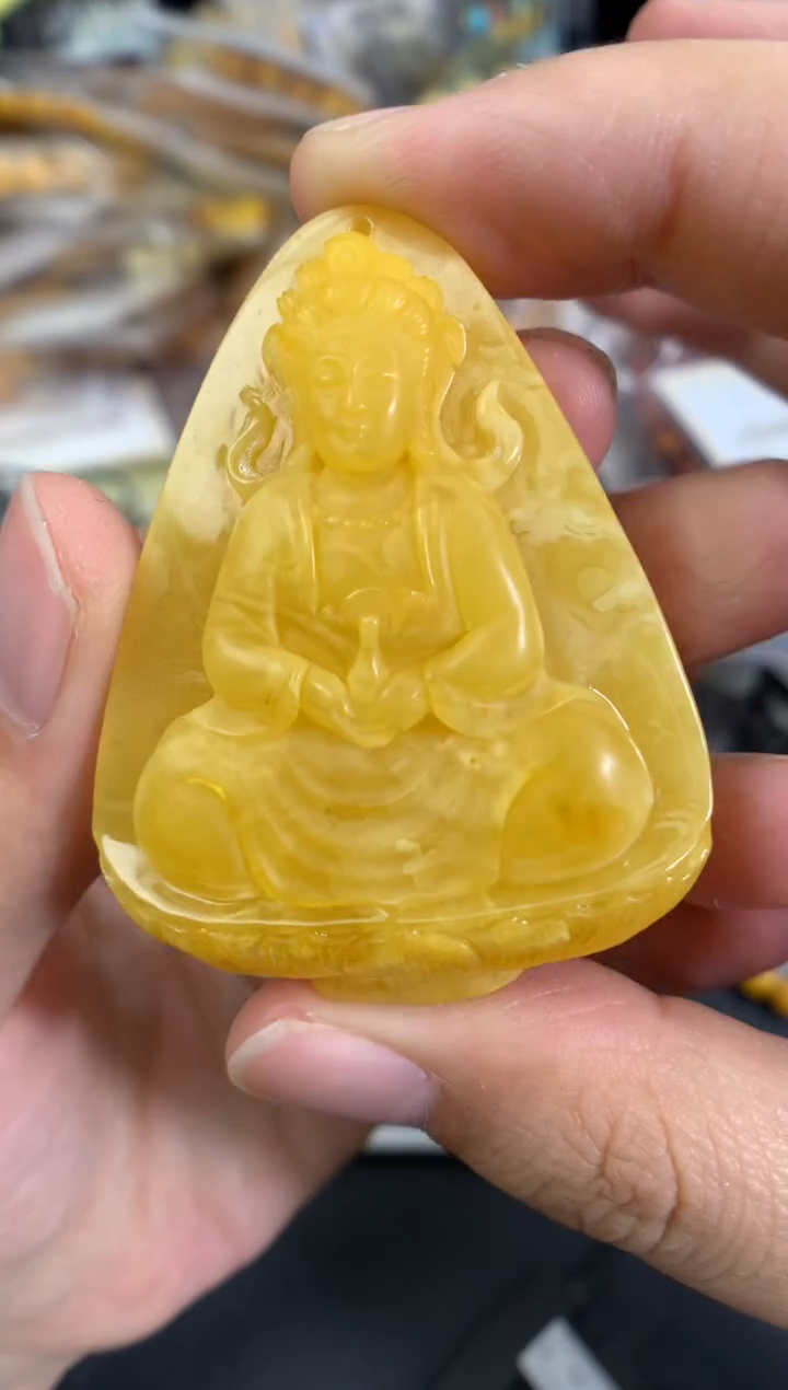 琥珀未镶嵌珠宝奇石1