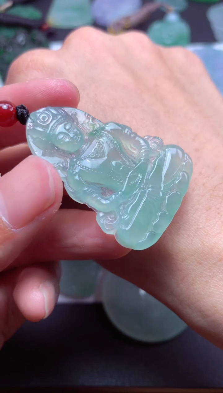 【闪购商品】翡翠颈饰未镶嵌天然翡翠