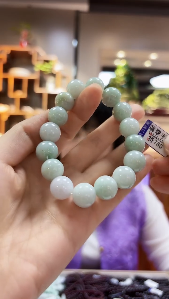 【闪购商品】翡翠未镶嵌颈饰手链13+