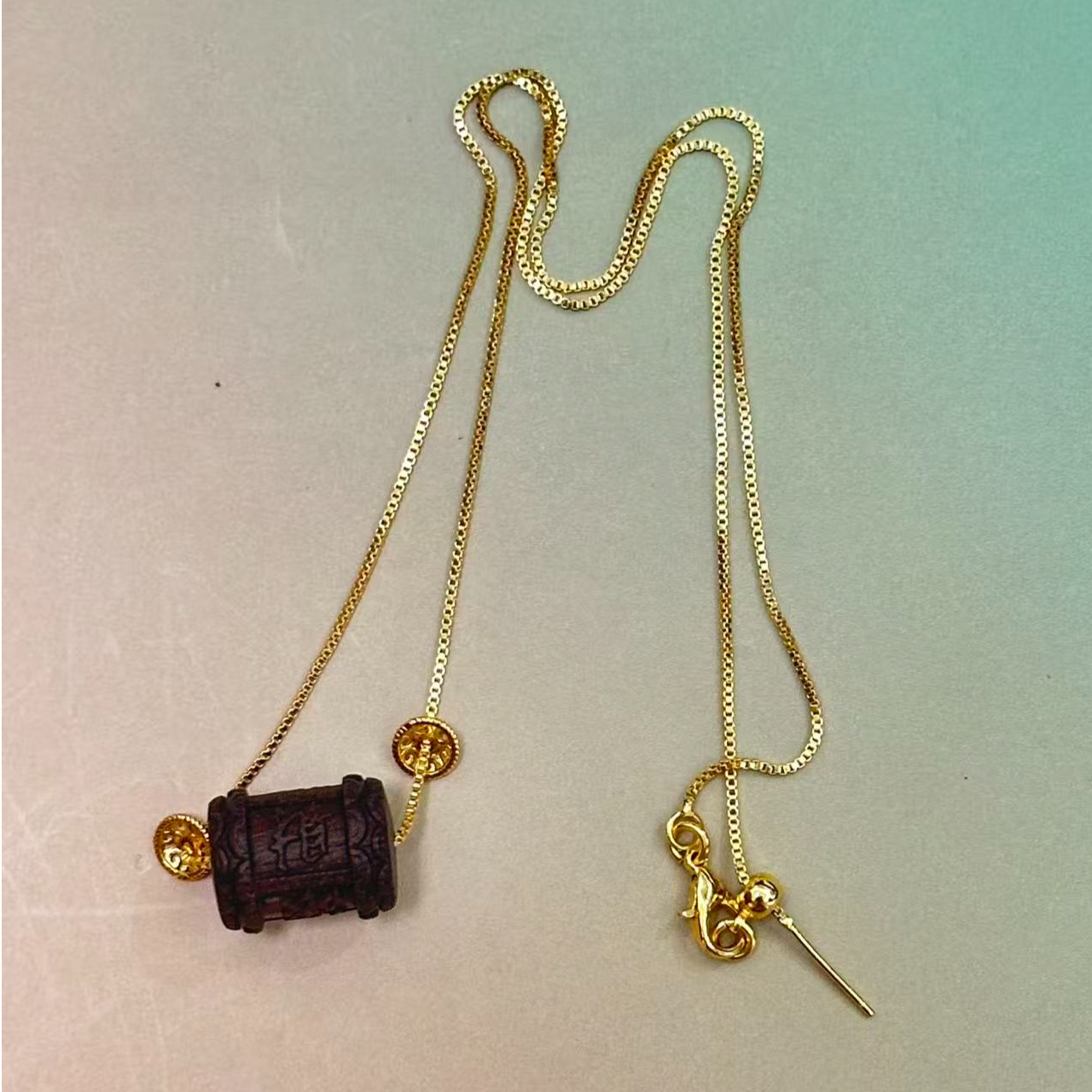 沉香越南芽庄白奇楠沉香吊坠