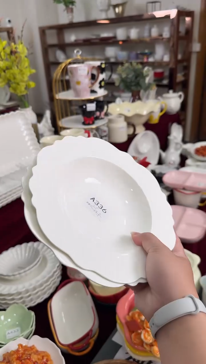 摆件陶A336 2个9寸花型草帽碗