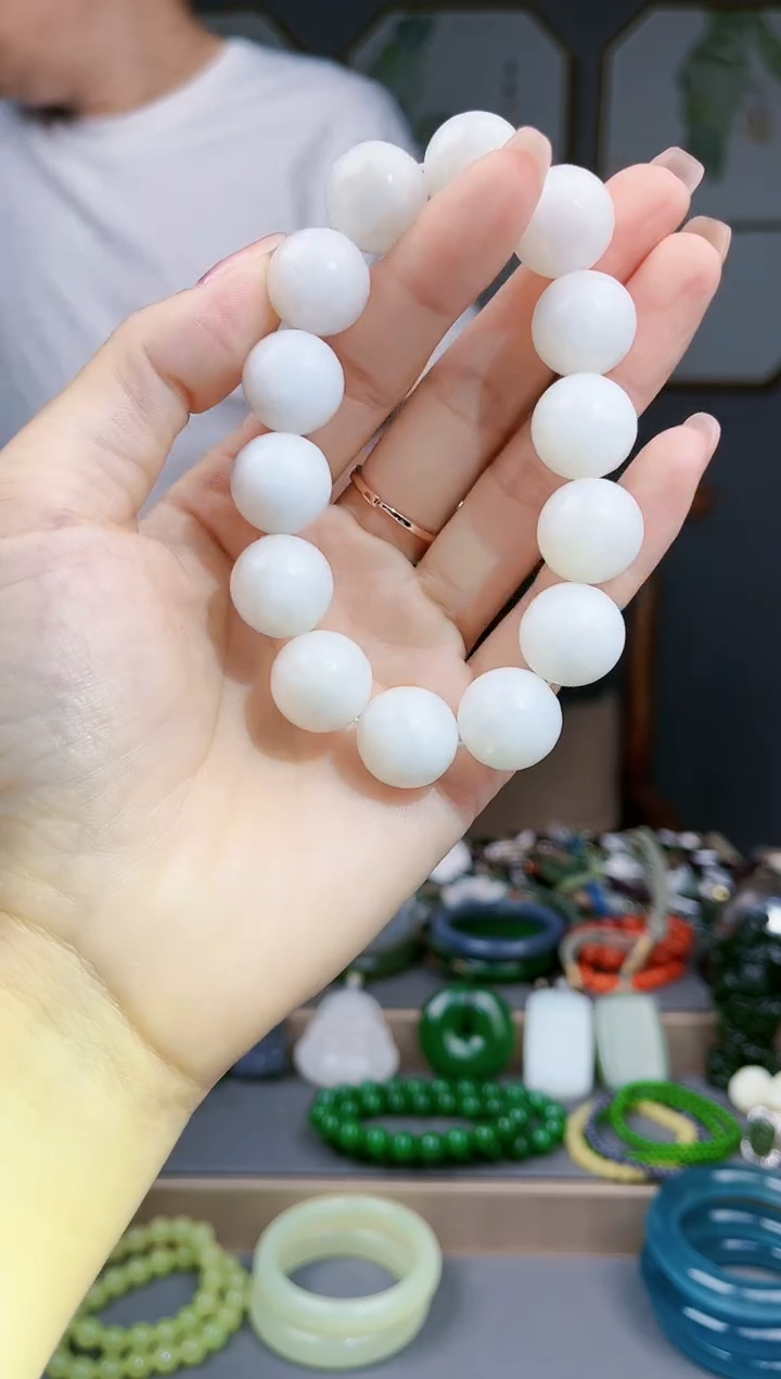 玉多样性发货拍一单发一个