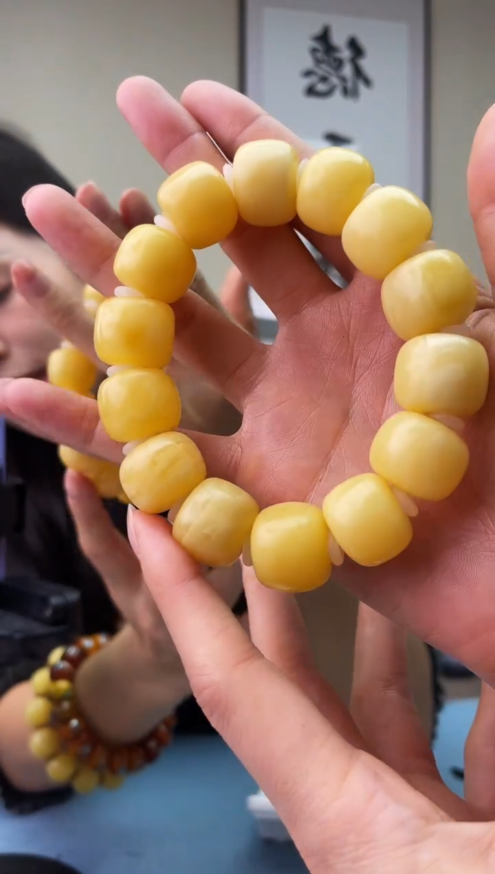 琥珀未镶嵌珠宝奇石T055 19微瑕假一罚十多样性发其一