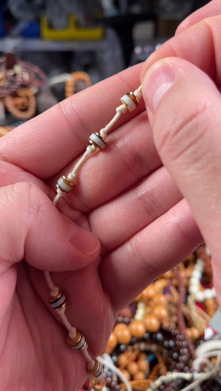 颈饰琉璃王胖子文玩工作室6+剁珠三颗随机发