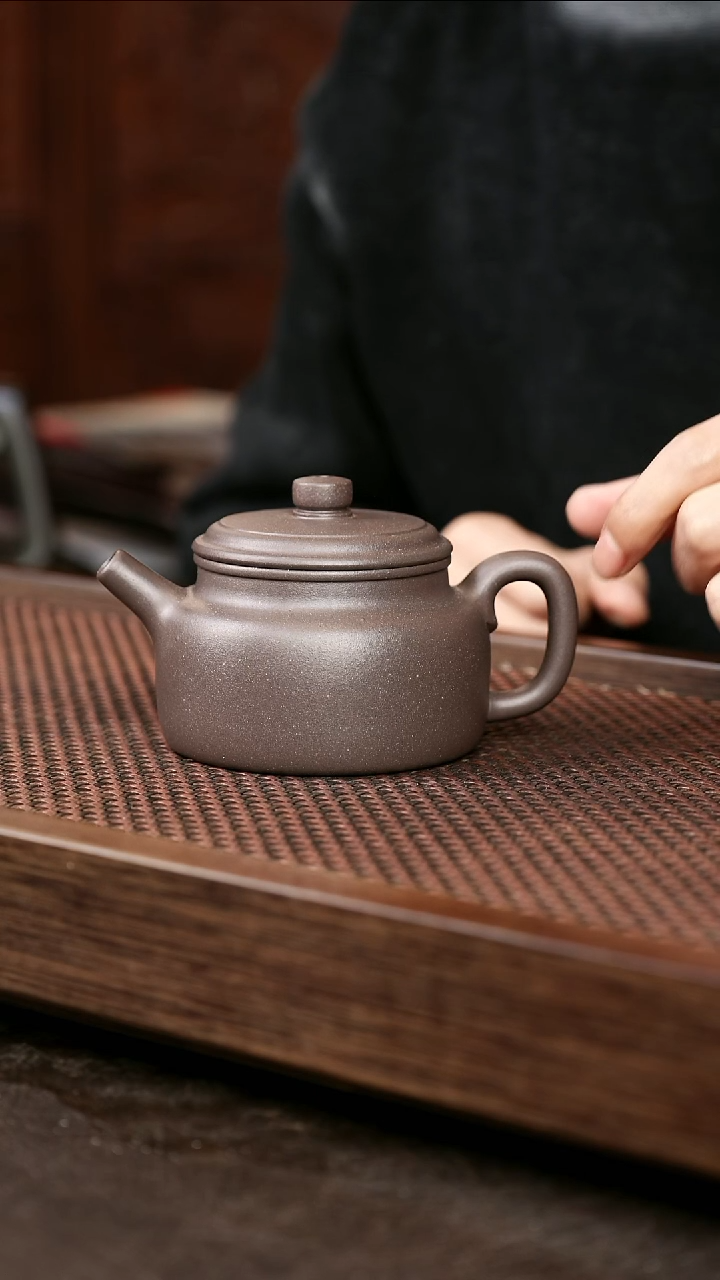 茶壶紫砂天青 德钟