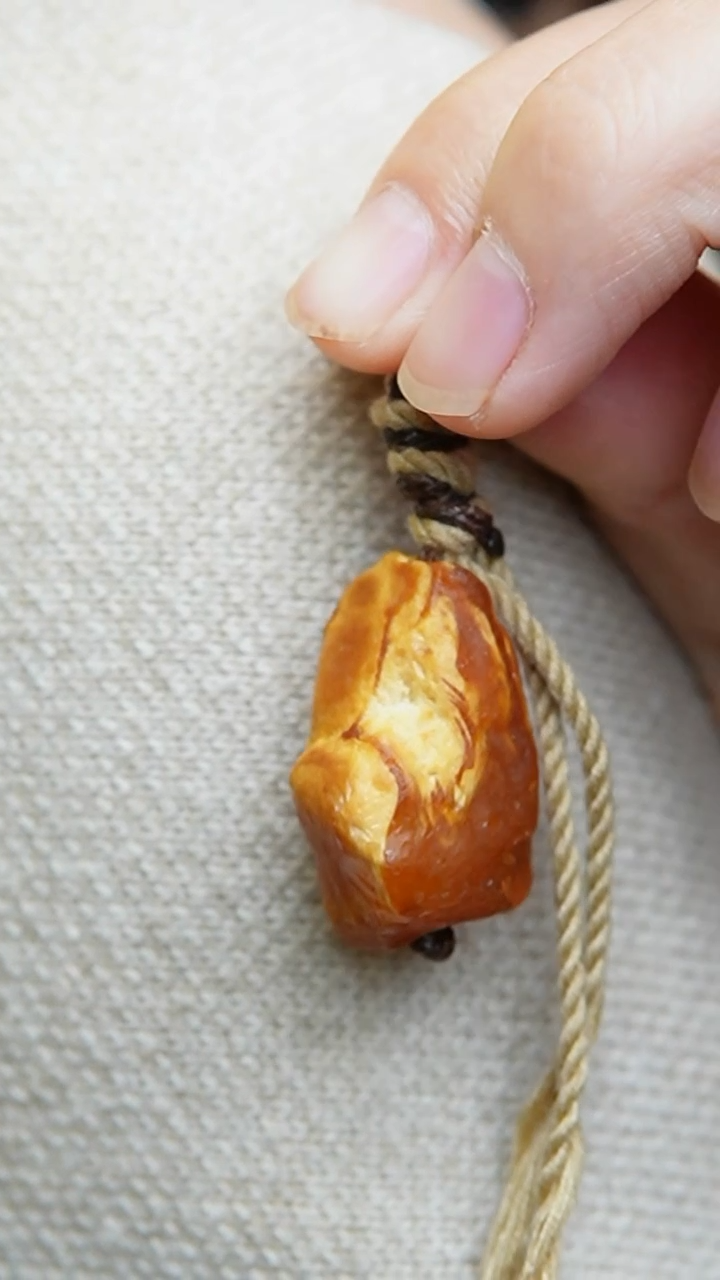 【闪购商品】琥珀裸石未镶嵌原石