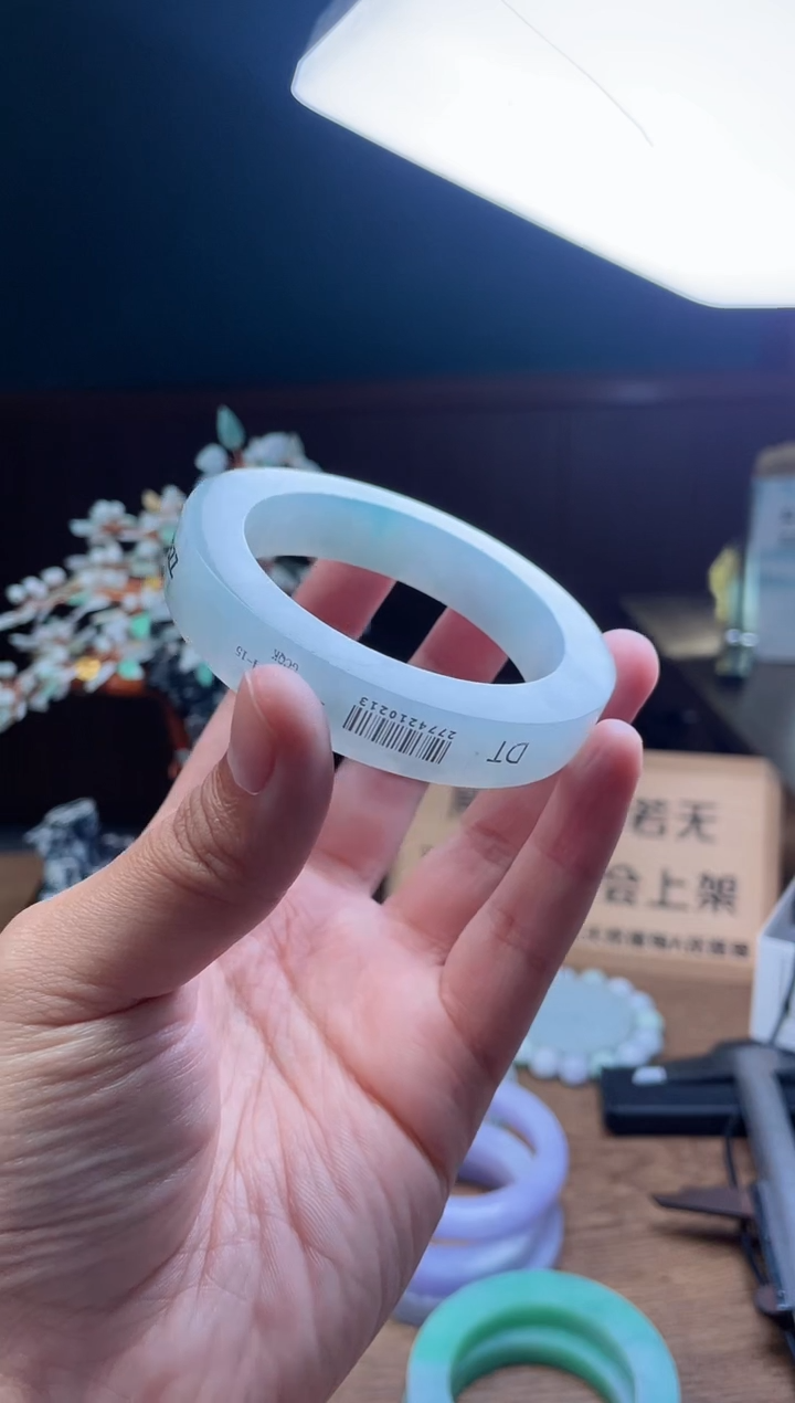 【闪购商品】定制翡翠手镯未镶嵌定制