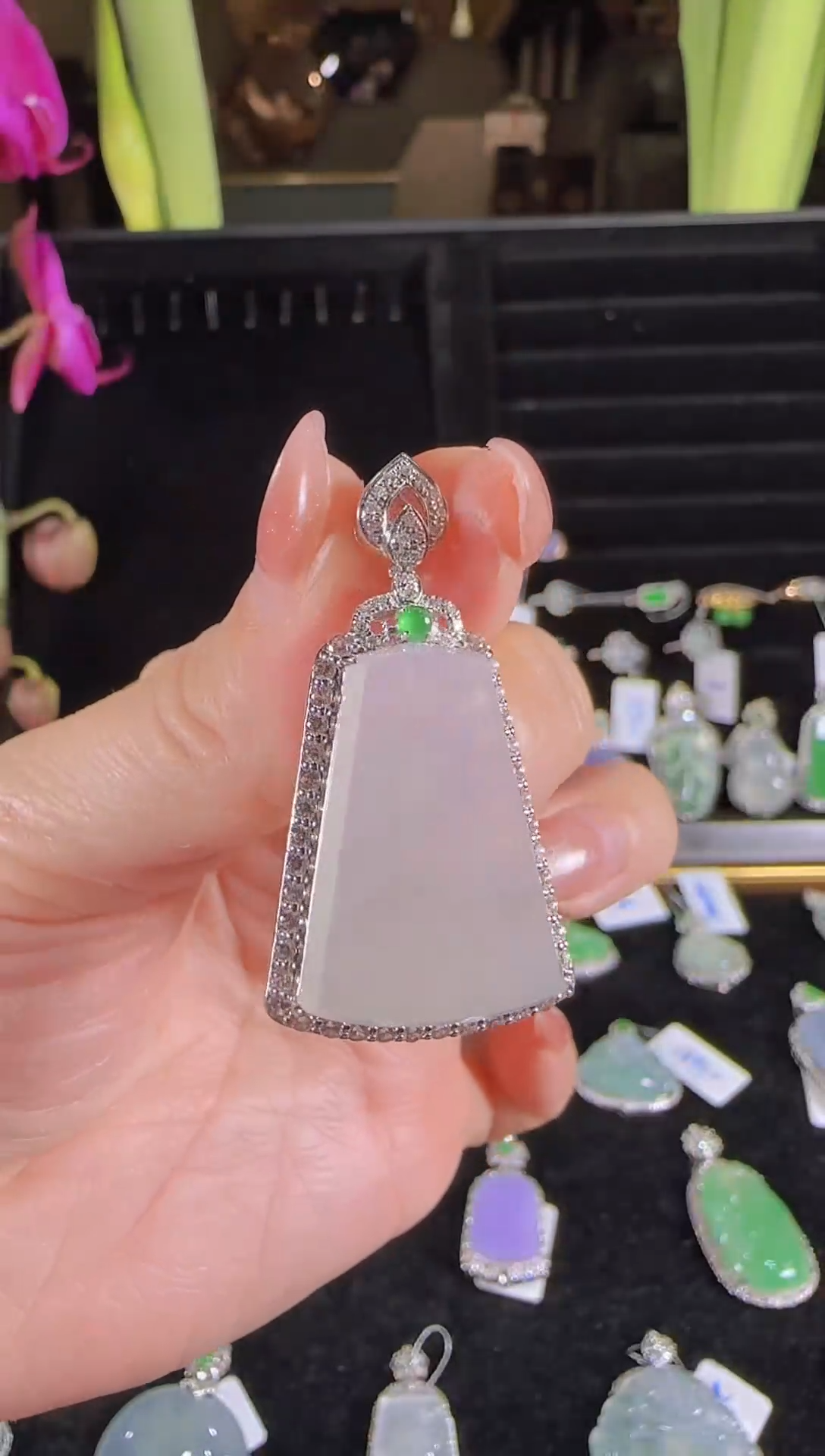 【闪购商品】翡翠吊坠(不含链)18K金镶嵌高冰平安扣