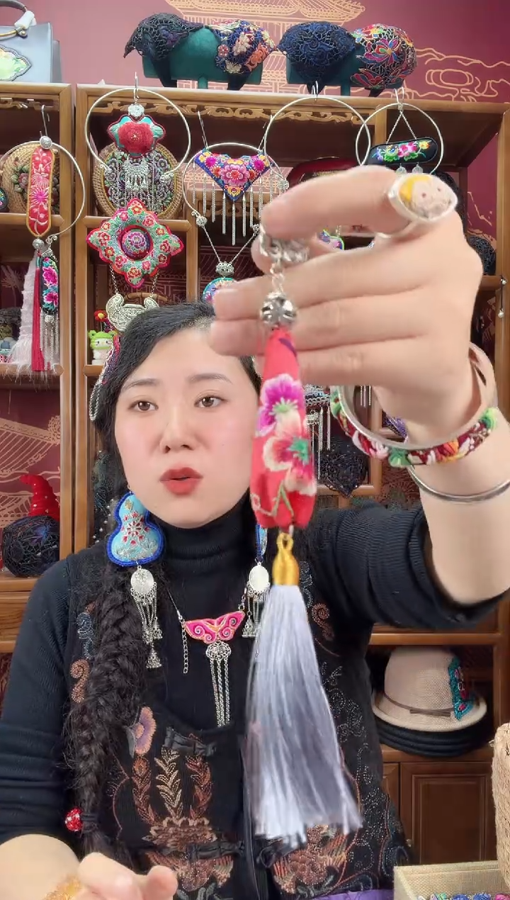 刺绣压襟82甜甜家