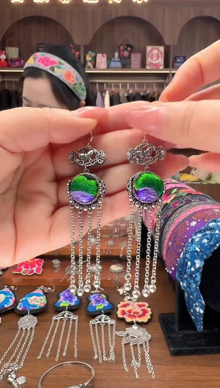 刺绣扶光苗绣传承12