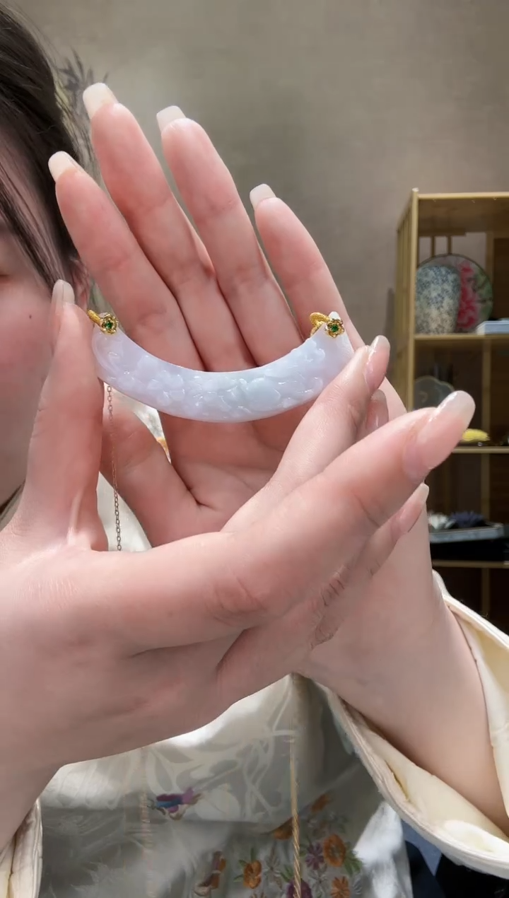 【闪购商品】翡翠颈饰未镶嵌吊坠