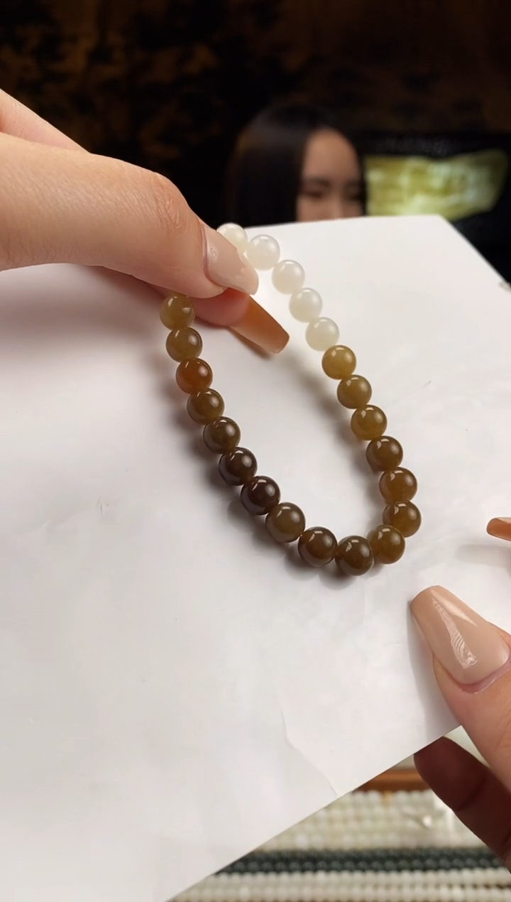 未镶嵌手串和田玉糖白渐变 8MM手串