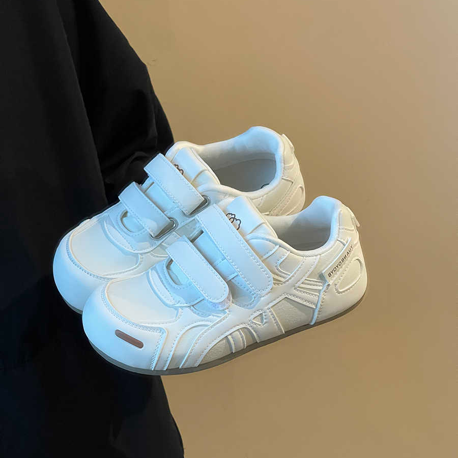 小白鞋女款2025新款秋季百搭ins透气德训鞋软底休闲鞋