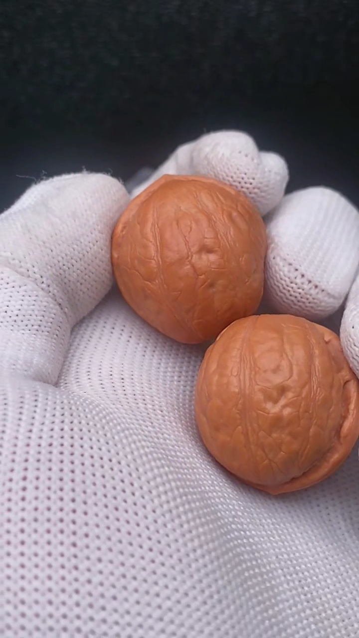 【闪购商品】文玩核桃把件金珠