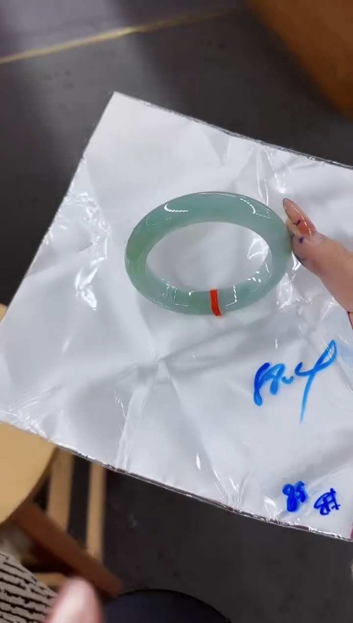 【闪购商品】翡翠手镯未镶嵌00000000000