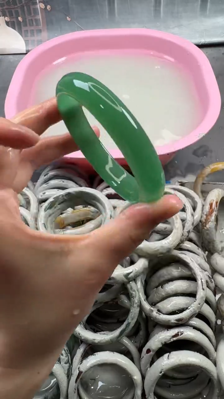 【闪购商品】石英质玉手镯未镶嵌6 6263