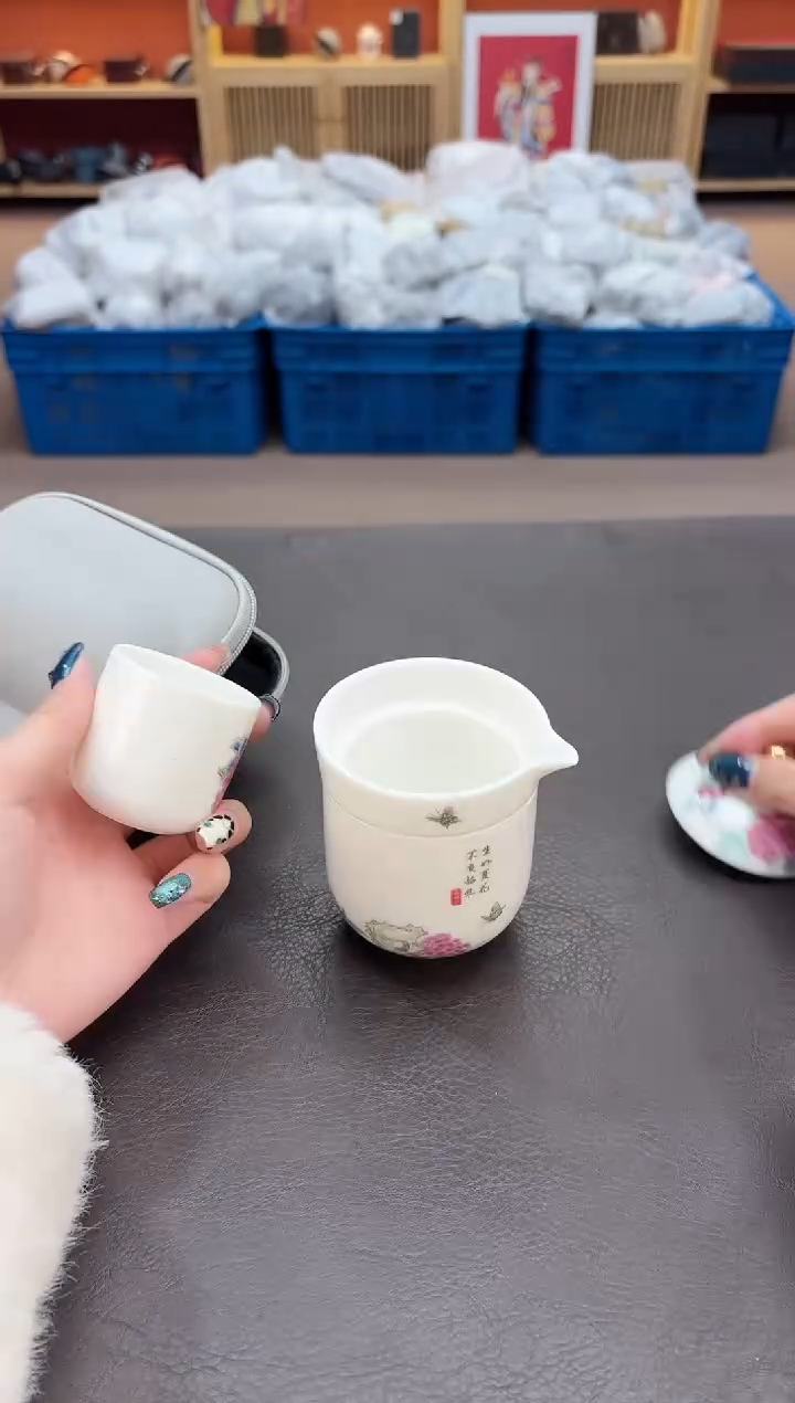 【闪购商品】摆件瓷SC1111111111111