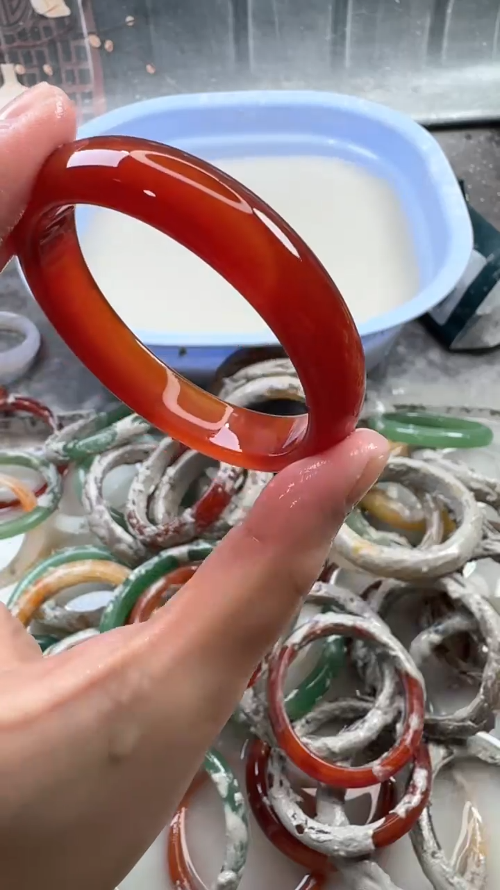 【闪购商品】石英质玉手镯未镶嵌109