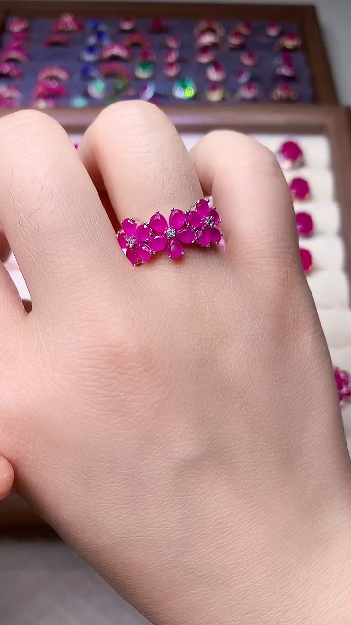 【闪购商品】红宝石戒指银S925镶嵌000