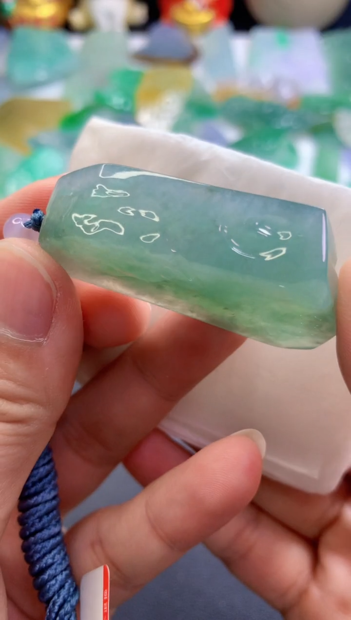 【闪购商品】翡翠吊坠(不含链)未镶嵌587