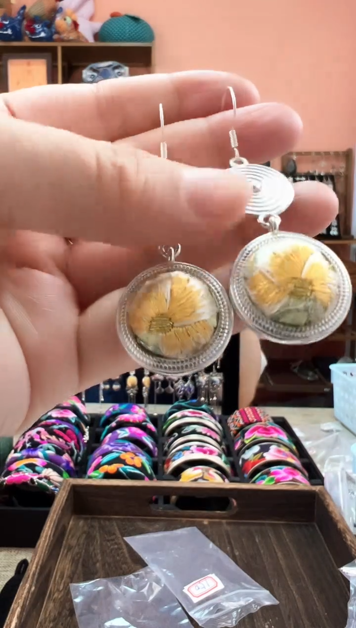 织绣艺枝独绣老绣饰品11