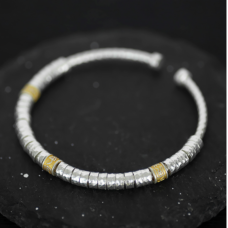 足银手镯 A02银9999腰缠万贯手镯女锤纹镯闭口描金祥云纹盘缠银镯