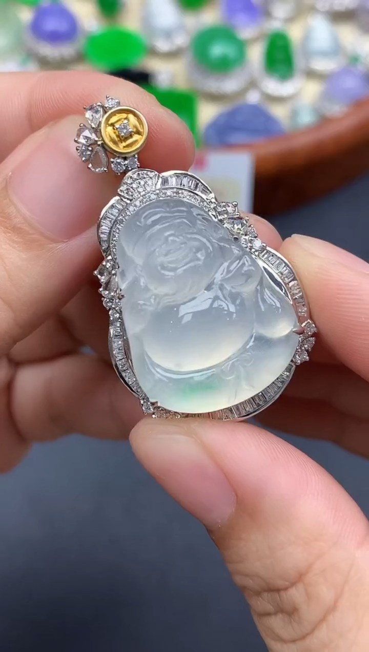 颈饰18K金镶嵌翡翠338-中国好珍宝