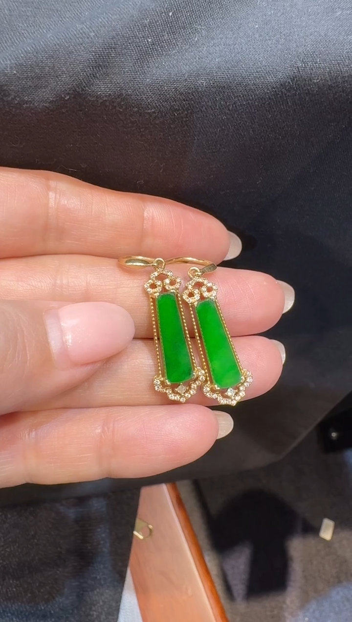 【闪购商品】翡翠耳饰18K金镶嵌耳饰