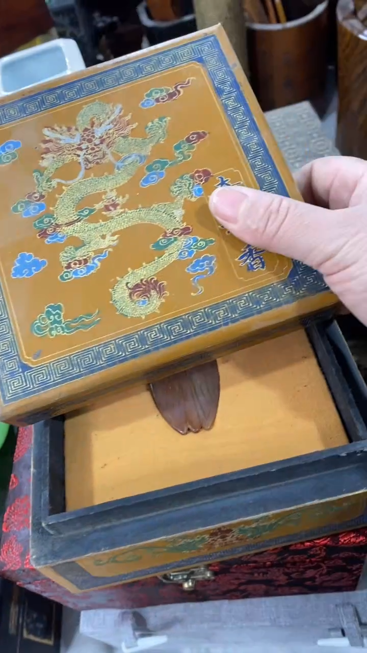 【闪购商品】宫廷影视老旧工艺摆件