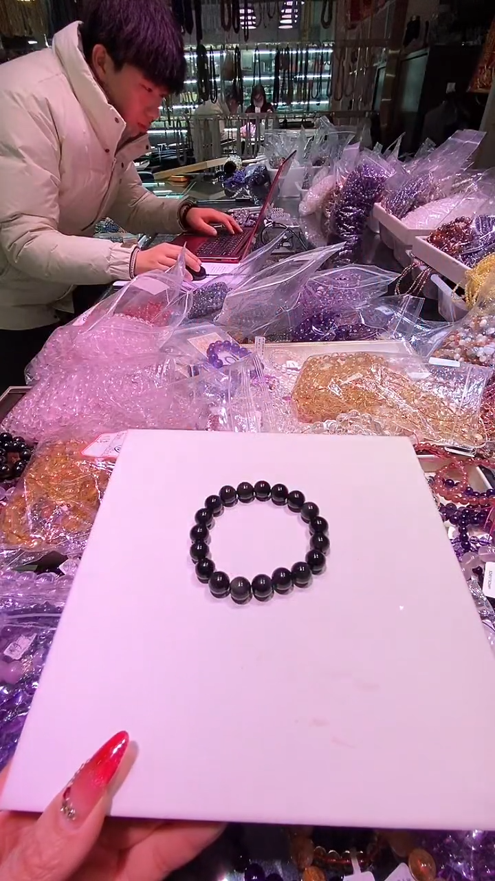 【闪购商品】水晶手串未镶嵌银曜石品质手串多样发其一