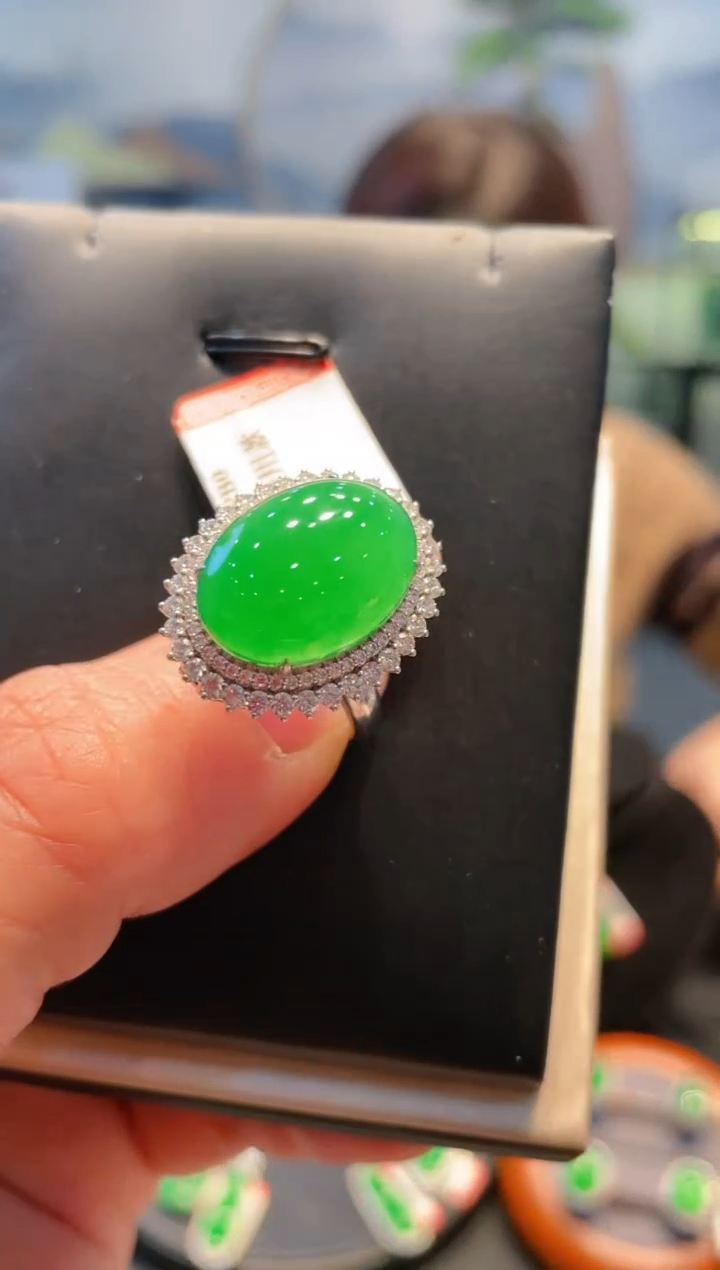 【闪购商品】翡翠颈饰18K金镶嵌B30两用