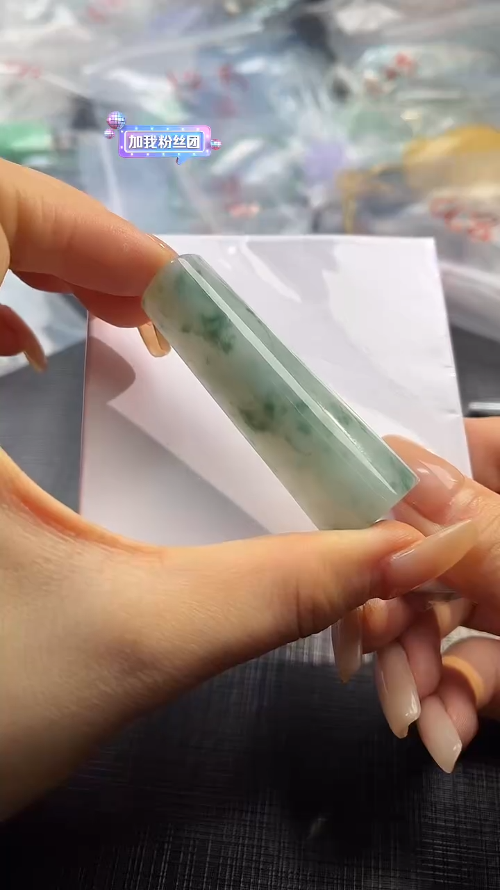 【闪购商品】翡翠颈饰未镶嵌100637294