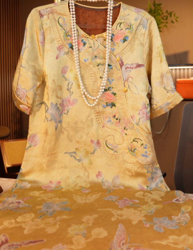 【蝶语金绸】新中式复古提花斜襟盘扣连衣裙2025B0576-小美