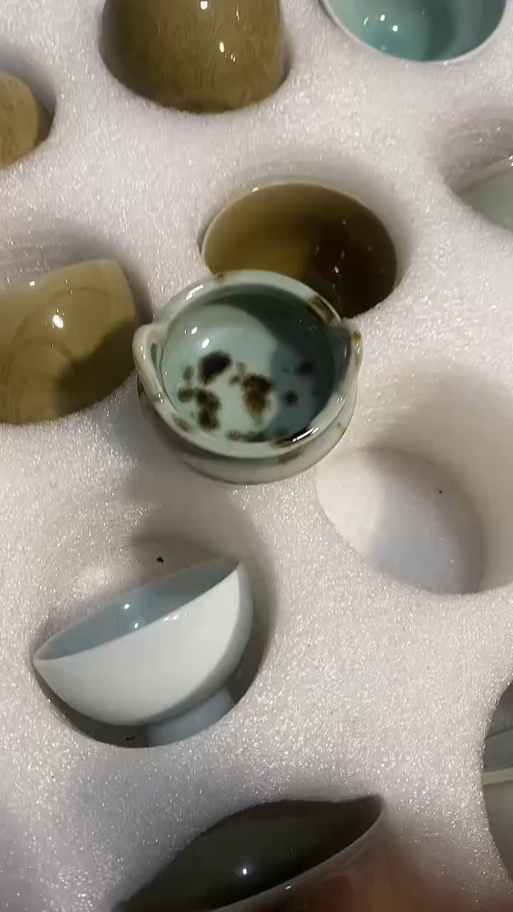  【山隐青瓷】龙窑柴烧小香炉微瑕